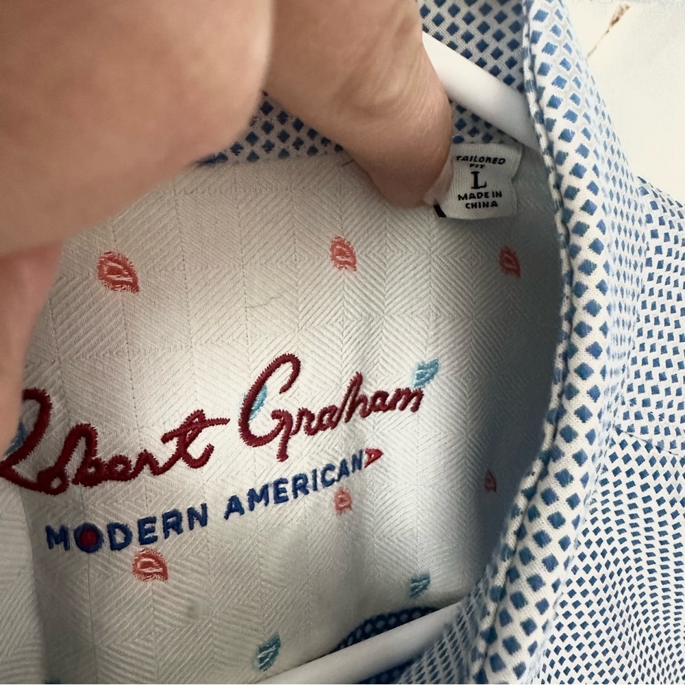 Robert Graham button down - Picture 3 of 5